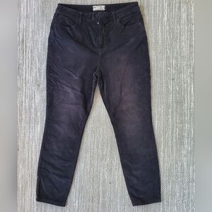 Free People Black  Skinny Corduroy Pants women's size 31